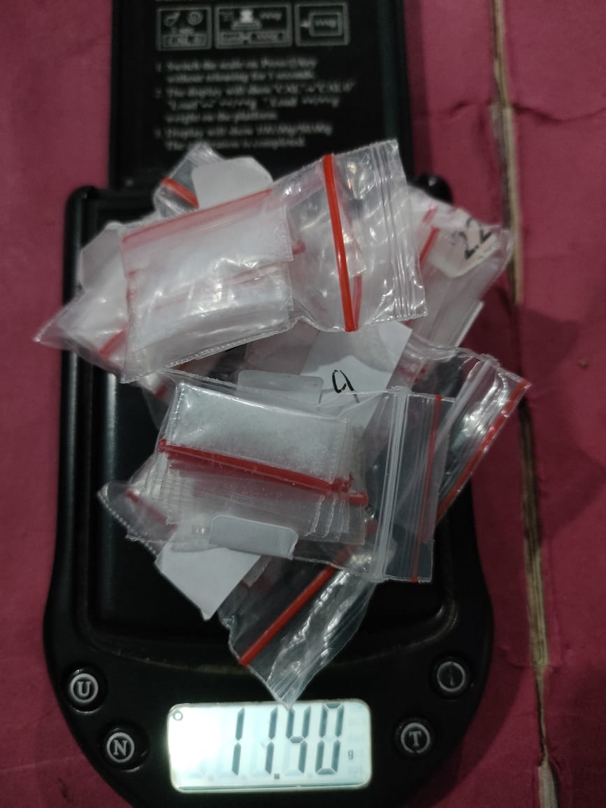 SAT RES NARKOBA POLRES LAMPUNG TIMUR TANGKAP SEORANG PENGEDAR NARKOBA